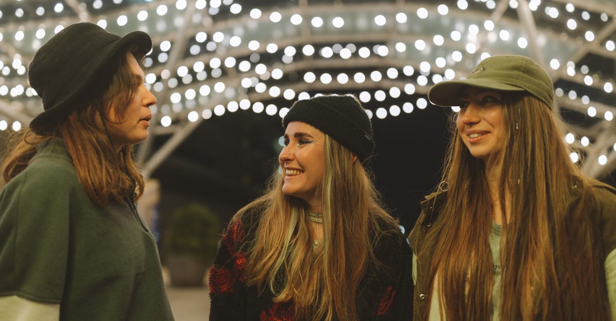 entdecken sie den neuesten streetstyle-trends! lassen sie sich von urbaner mode inspirieren, die individualität und kreativität widerspiegelt. perfekt für alle, die ihren ganz persönlichen stil ausdrücken möchten.